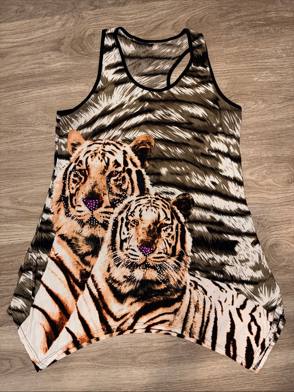 Tiger Rhinestone Sharkbite Tunic Tank Large